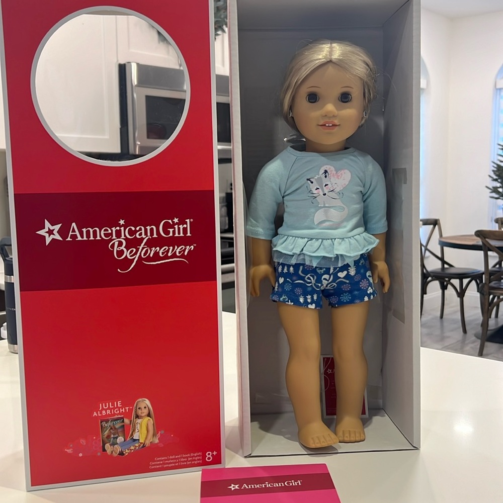 Julie Albright American girl